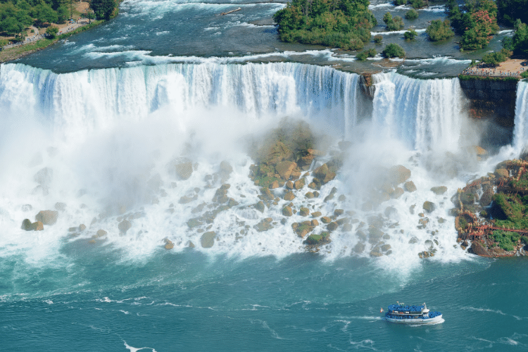 Beautiful Niagara falls